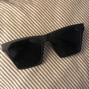 QUAY SUNNIES - ALRIGHT
